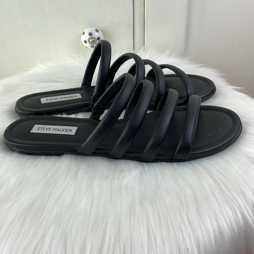 Steve Madden flat Slide Multi-Strap Sandals black 10